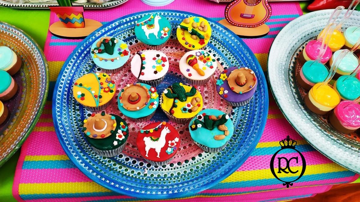 Στολισμός Βάπτισης με Θέμα Βάπτισης Λάμα και Μικρή Μεξικάνα Κωδ 77941, Roberto Creations | Στολισμός Βάπτισης, Θέμα Βάπτισης, Θέμα Στολισμού Βάπτισης Θεματικοί Στολισμοί Βάπτισης, Στολισμός Βάπτισης με θέμα, Προσκλητήρια, Μπομπονιέρες, Γάμος, βάπτιση, βαπτιστικά, Κουτιά Βάπτισης