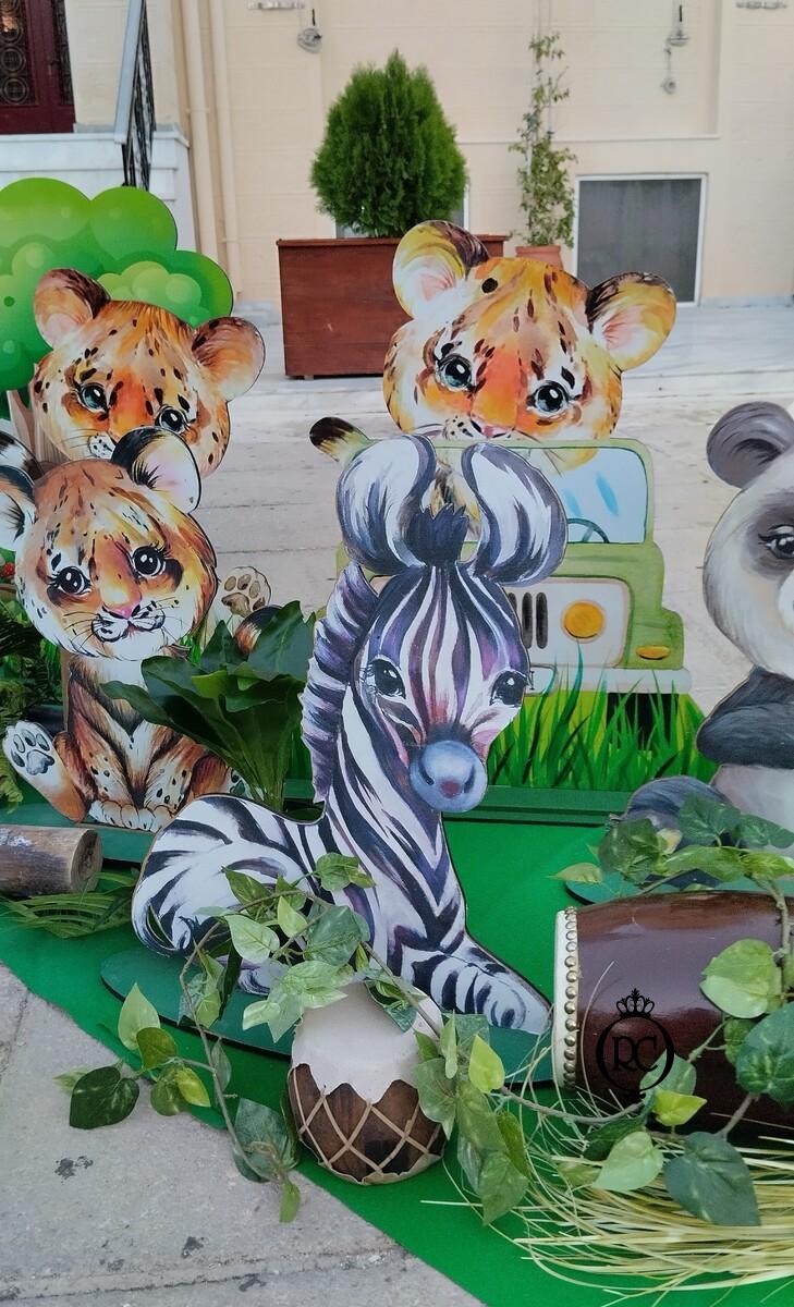 Στολισμός Βάπτισης με Θέμα Βάπτισης Ζωάκια - Ζούγκλα - Safari Κωδ 81815, Roberto Creations | Στολισμός Βάπτισης, Θέμα Βάπτισης, Θέμα Στολισμού Βάπτισης Θεματικοί Στολισμοί Βάπτισης, Στολισμός Βάπτισης με θέμα, Προσκλητήρια, Μπομπονιέρες, Γάμος, βάπτιση, βαπτιστικά, Κουτιά Βάπτισης