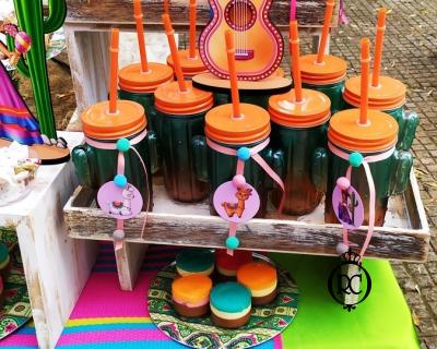 Στολισμός Βάπτισης με Θέμα Βάπτισης Λάμα και Μικρή Μεξικάνα Κωδ 77949, Roberto Creations | Στολισμός Βάπτισης, Θέμα Βάπτισης, Θέμα Στολισμού Βάπτισης Θεματικοί Στολισμοί Βάπτισης, Στολισμός Βάπτισης με θέμα, Προσκλητήρια, Μπομπονιέρες, Γάμος, βάπτιση, βαπτιστικά, Κουτιά Βάπτισης