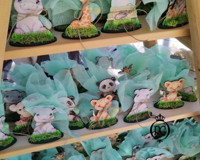Στολισμός Βάπτισης με Θέμα Βάπτισης Ζωάκια - Ζούγκλα - Safari Κωδ 80394, Roberto Creations | Στολισμός Βάπτισης, Θέμα Βάπτισης, Θέμα Στολισμού Βάπτισης Θεματικοί Στολισμοί Βάπτισης, Στολισμός Βάπτισης με θέμα, Προσκλητήρια, Μπομπονιέρες, Γάμος, βάπτιση, βαπτιστικά, Κουτιά Βάπτισης