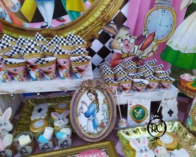 Στολισμός Βάπτισης με θέμα Η Αλίκη στην χώρα των Θαυμάτων Κωδ 74855,Roberto Creations | Στολισμός Βάπτισης, Θέμα Βάπτισης, Θέμα Στολισμού Βάπτισης Θεματικοί Στολισμοί Βάπτισης, Στολισμός Βάπτισης με θέμα, Προσκλητήρια, Μπομπονιέρες, Γάμος, βάπτιση, βαπτιστικά, Κουτιά Βάπτισης,Στολισμός,Στολισμός Βάπτισης,Θέμα Βάπτισης Η Αλίκη στην χώρα των Θαυμάτων,Στολισμός Βάπτισης